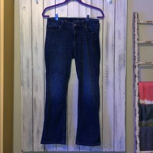 3️⃣ for 4️⃣0️⃣💰Size 4 short slim boot jeans